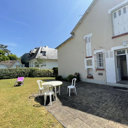 Villa Spacieuse A Cabourg, 200M Plage, Jardin, 5 Chambres, Parking, Menage Inclus - Fr-1-487-359 エクステリア 写真